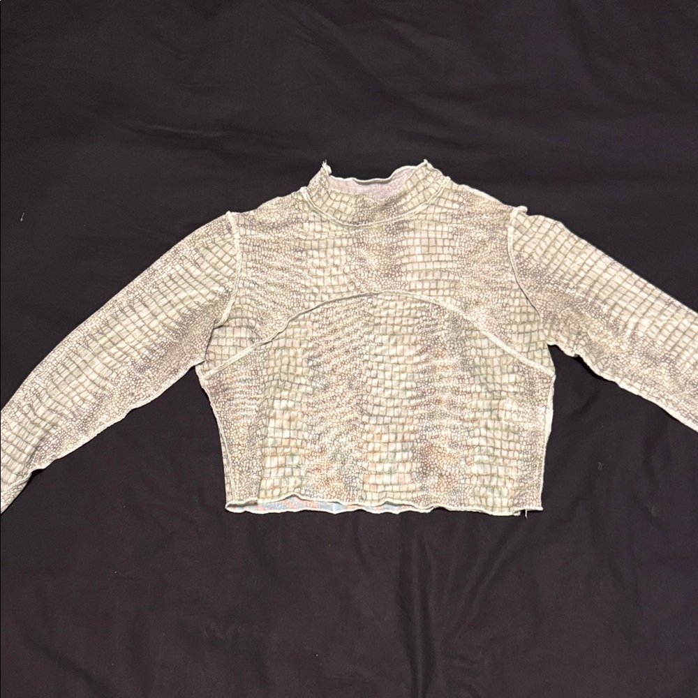 Motel Rocks Mesh Textured Cropped Blouse - Cream